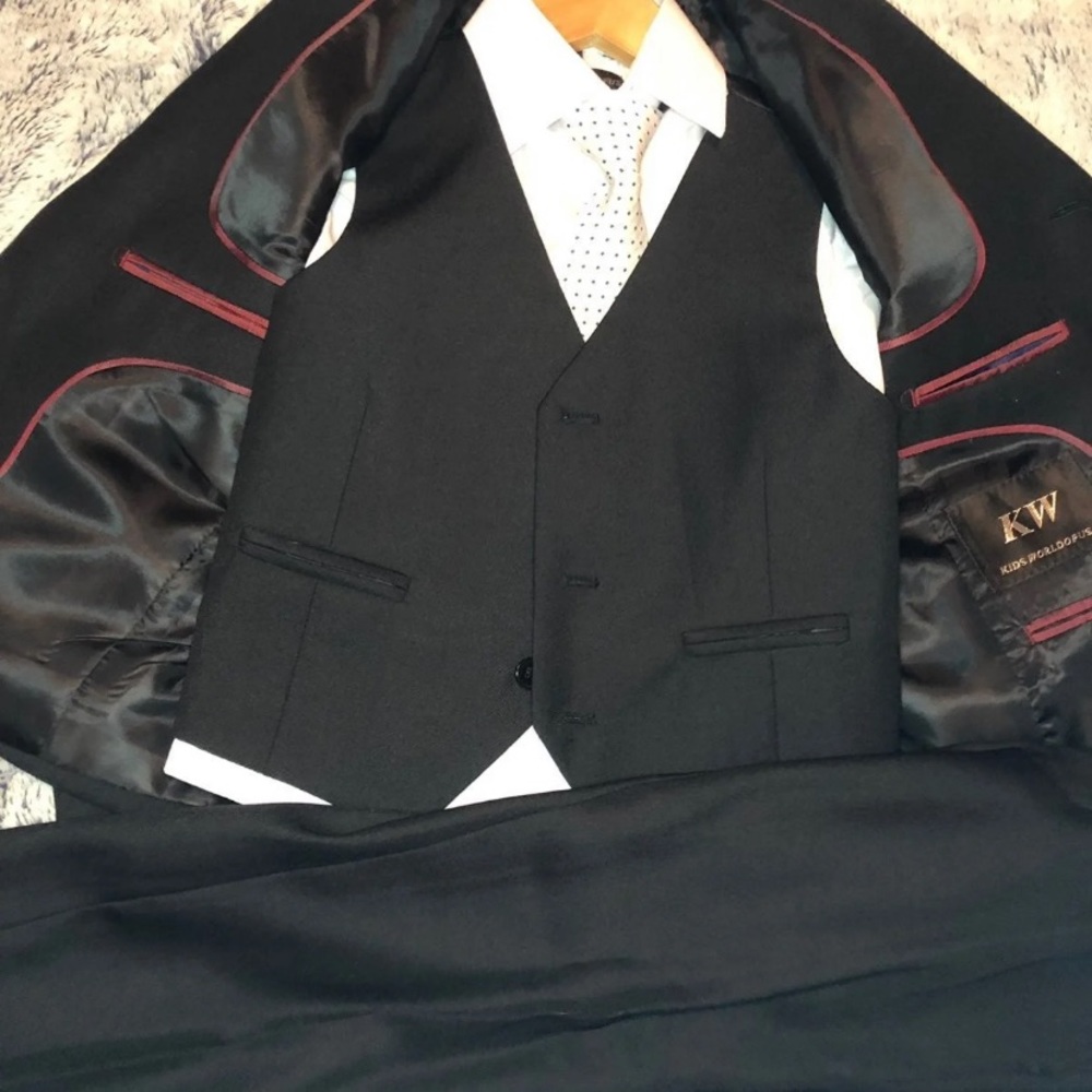 5T suit